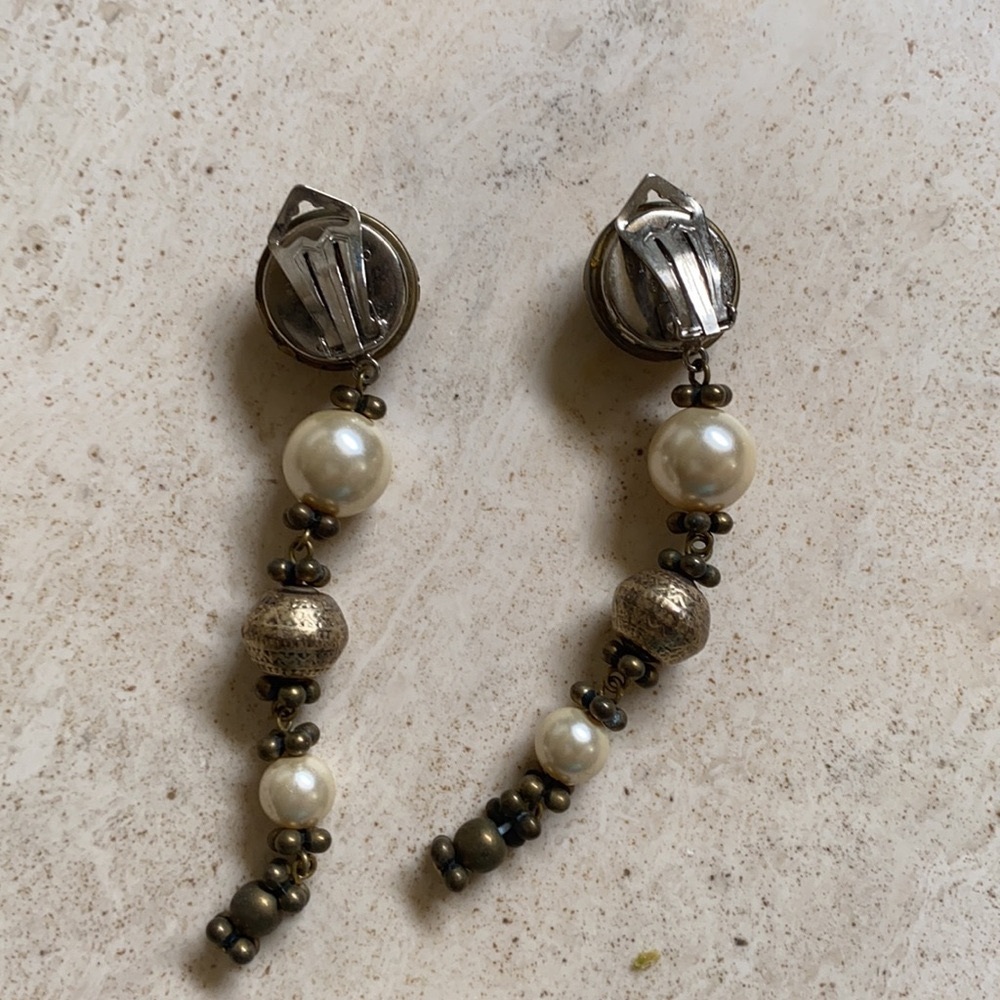 MARIA CALDERARA VINTAGE PEARL DANGLE EARRINGS